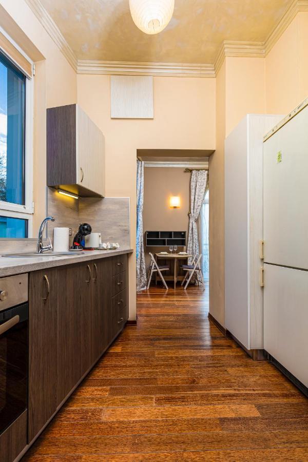 1Bd Apartment With A Cute Balcony In Kapana By Flat Mаnager Plovdiv Exterior foto
